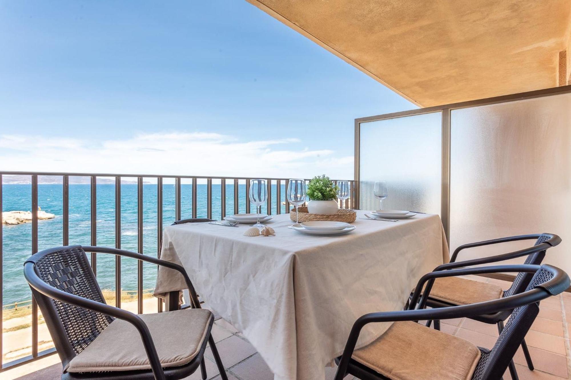 Apartamento El Capitan L'Escala Exterior photo